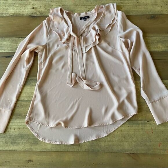 BLVD Light Pink Choker Blouse - Small - Picture 1 of 4